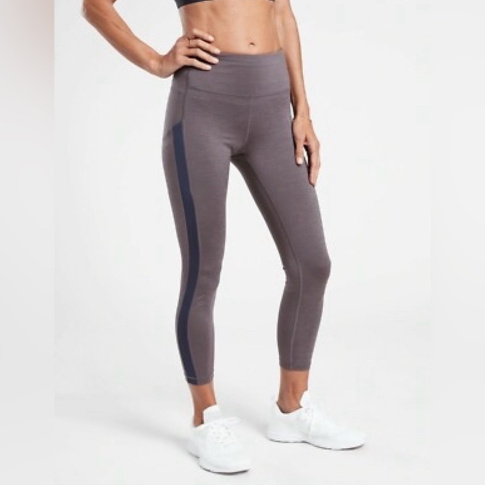 Athleta Ultimate Stash Pocket 7/8 High Rise Leggings Gray Blue S